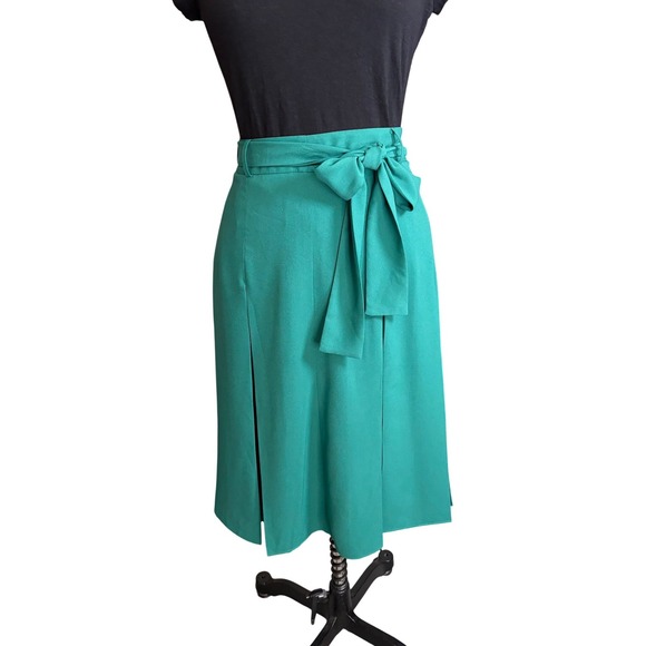 Ann Taylor Dresses & Skirts - Ann Taylor Pleated Midi Skirt Womens 6 Green Excellent Tie Waist Office Wear